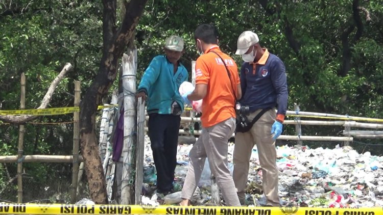 Polisi Berhasil Ungkap Kasus Penemuan Mayat Bayi Laki-laki di TPS Bibir Pantai Mayangan