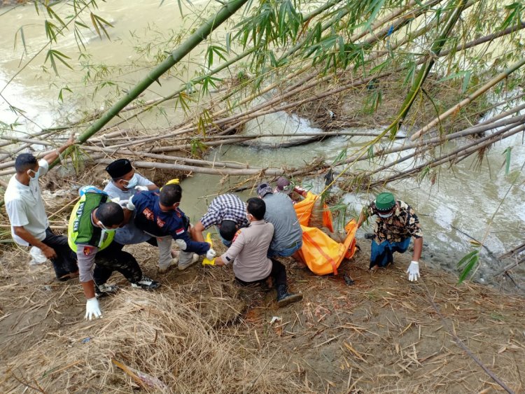 Mayat Pria di Aliran Sungai Krueng Peuto Gegerkan Warga Aceh Utara