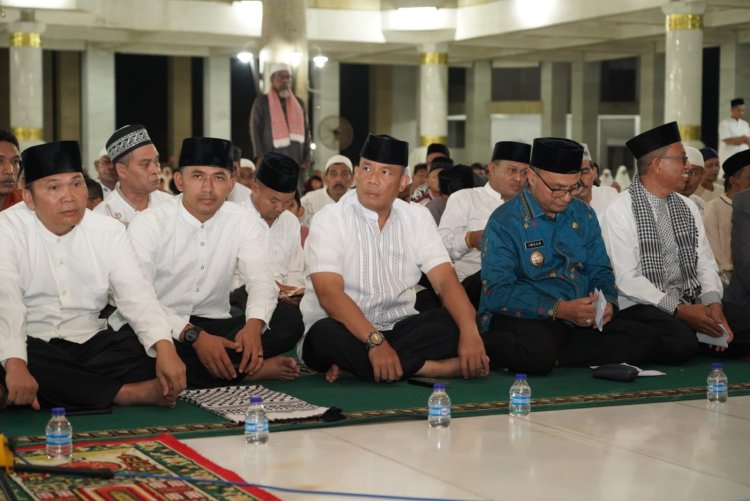 Dandim Aceh Utara dan Danrem 011/Lilawangsa Hadiri Nuzulul Quran