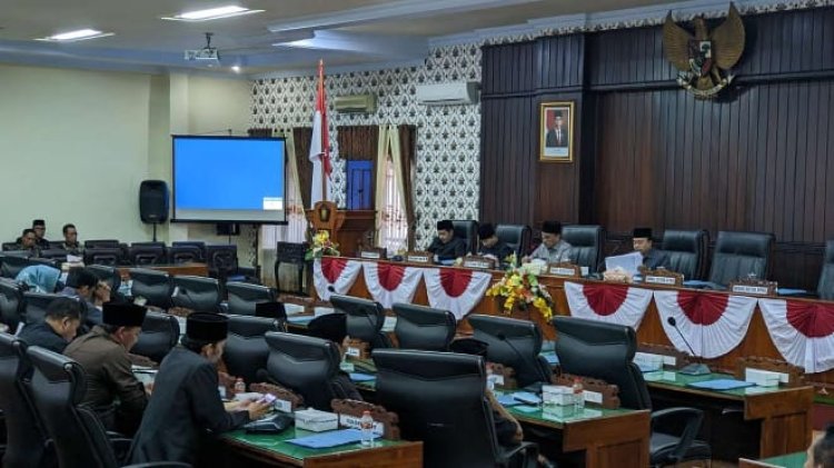 DPRD Trenggalek Gelar Rapat paripurna Penyampaian Hasil Telaah LKPJ Bupati Tahun Anggaran 2022