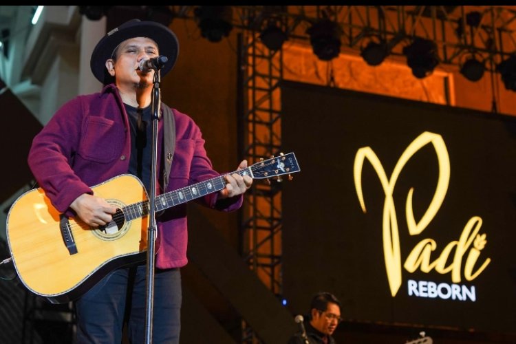 Lagu Begitu Indah dari Padi Reborn Tutup Konser Semarak Budaya