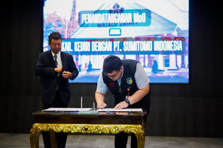 Bupati Kediri Jalin MoU dengan PT Sumitomo Indonesia