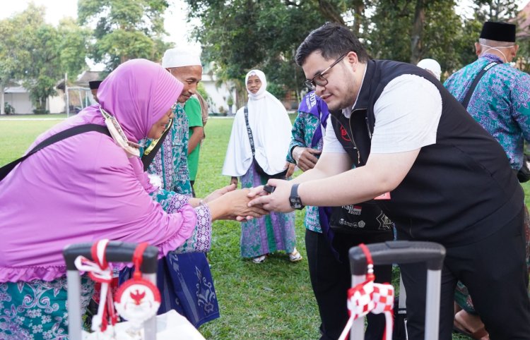 Dibawakan Bekal Sambel Pecel, Jamaah Haji Kediri Ucapkan Terima Kasih Pada Mas Dhito