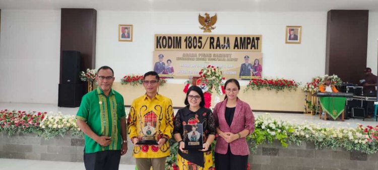 Acara Pisah Sambut Komandan Kodim 1805/Raja Ampat  Diselimuti Haru