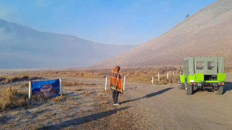 Kawasan TNBTS Kebakaran, Wisatawan Gunung Bromo Menurun