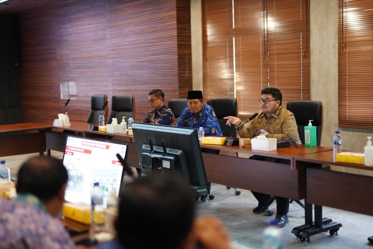 Bupati Dorong Peningkatan Pengawasan dan Pelayanan Puskesmas Buka Layanan Poli Sore