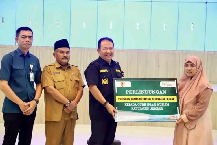 Belasan Ribu Guru Ngaji di Jember Terima Insentif dan Jamsostek dari Pemda