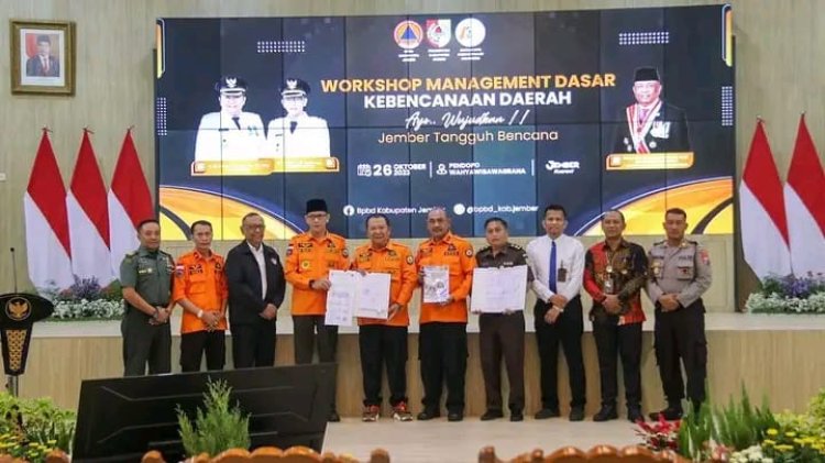 Relawan digembleng Responsif Tanggap Bencana oleh Pemkab Jember