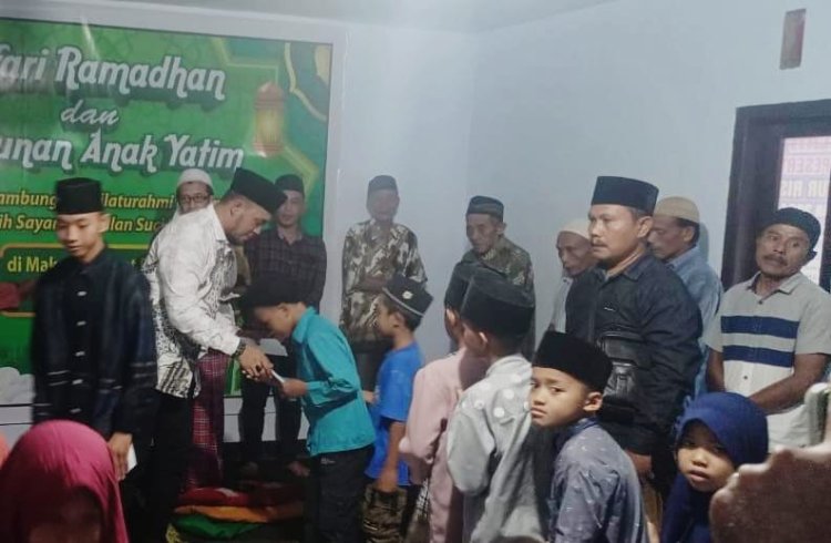 Cak Fauzi Masifkan Santunan di Bondowoso, Hari Ini Giliran Sekarputih