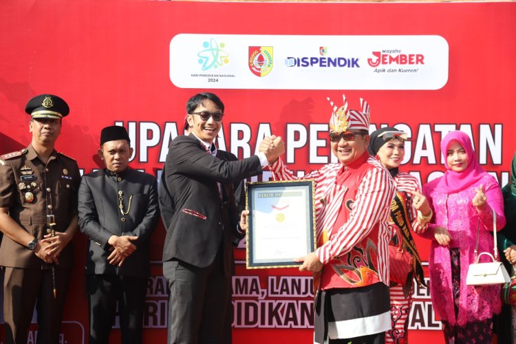 Pemkab Jember Raih Dua Penghargaan Rekor MURI