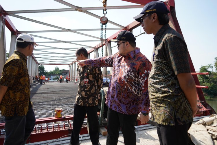 Jembatan Jongbiru Awal Juli Siap Diresmikan, Ini Kata Bupati Kediri