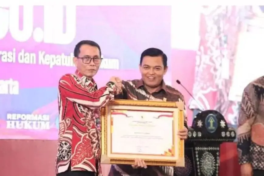 Pemkab Jember Raih Penghargaan Tertinggi EKa Acalapati JDIHN Award Tahun 2024