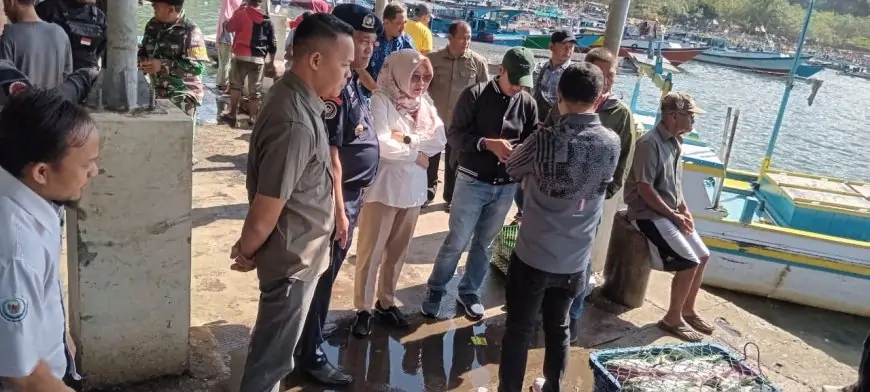 Direktur Perizinan DJPT KKP Kunjungi Pelabuhan Perikanan Pondokdadap