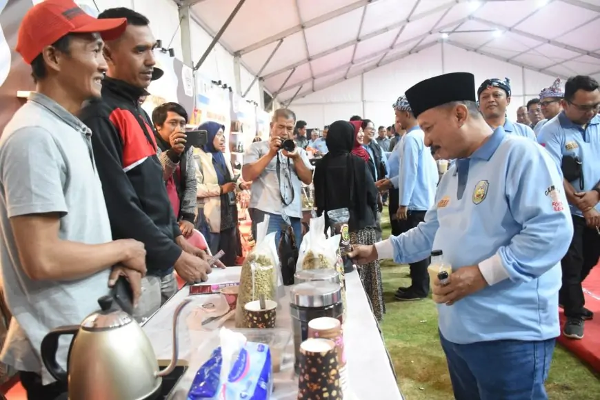 Bupati Situbondo Jelang Cuti Bangun Kebersamaan dengan Rakyat