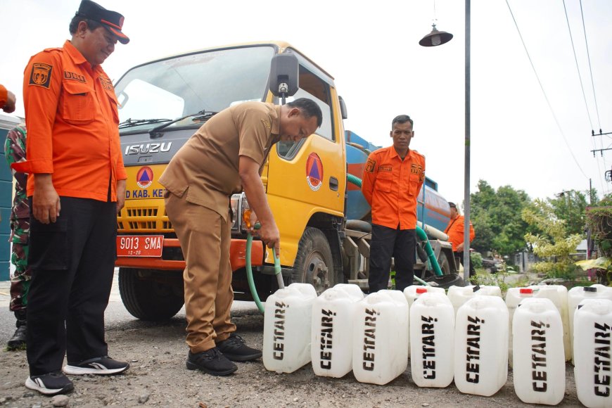 Per Hari, Pemkab Kediri Salurkan 60 Ribu Liter Air Bersih ke Desa Sepawon