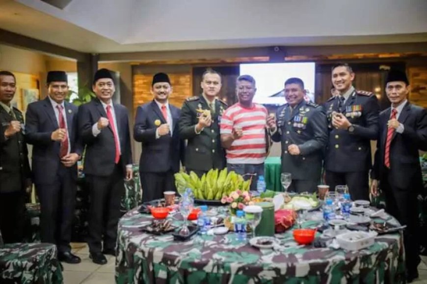 HUT ke-79 TNI: Pjs Bupati Jember Ajak Warga Jaga Persatuan