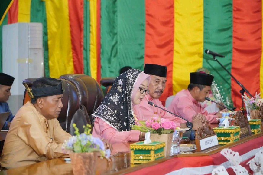 DPRD Kabupaten Lingga Gelar Rapat Paripurna Peringati Hari Jadi ke-21 Kabupaten Lingga