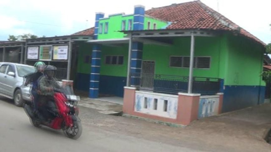 Video Viral Ibu Kantin Buang Jajanan Siswa MTS Brebes