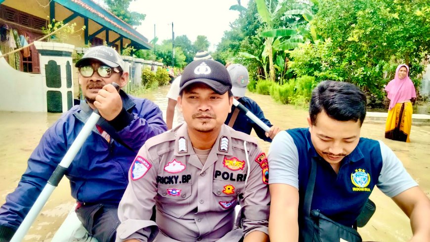 Ratusan Warga Brebes Mengungsi, Ribuan Rumah Terendam